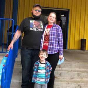 Meet your Posher, Christopher